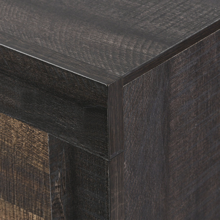 Harlington Bedroom Set with 2 Nightstands