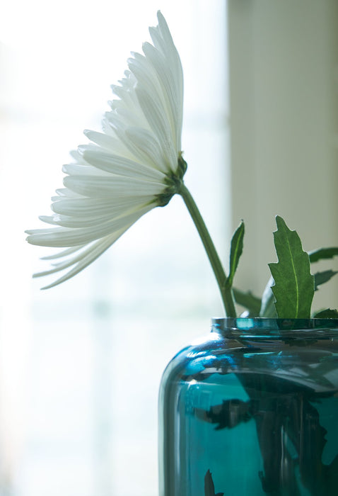 Inisland Vase - Vida Furniture (Laredo,TX)