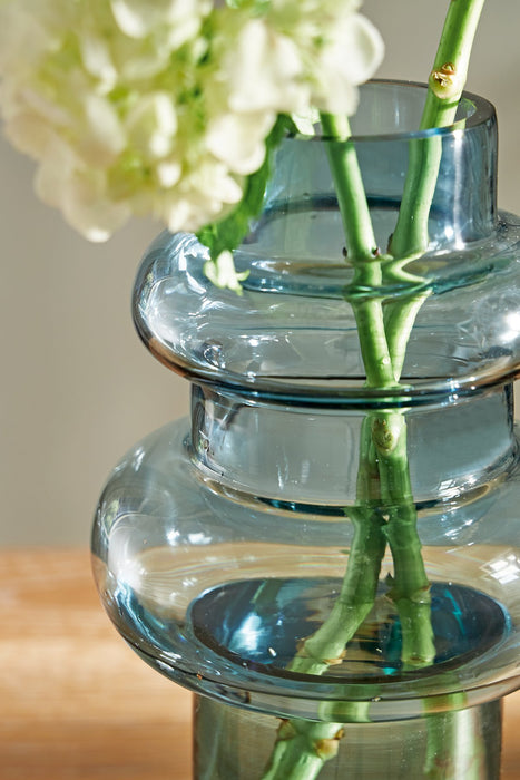 Vallmen Vase - Vida Furniture (Laredo,TX)