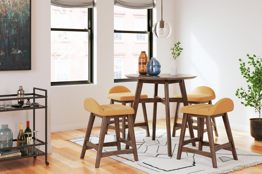 Lyncott Dining Room Set - Vida Furniture (Laredo,TX)