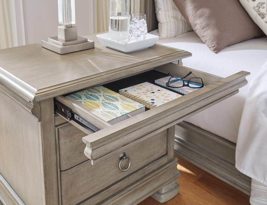 Lexorne Bedroom Set - Vida Furniture (Laredo,TX)