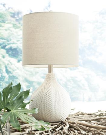 Rainermen Lamp Set - Vida Furniture (Laredo,TX)