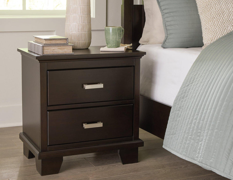 Covetown Bedroom Package - Vida Furniture (Laredo,TX)