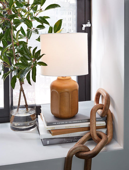 Gierburg Lamp Set - Vida Furniture (Laredo,TX)