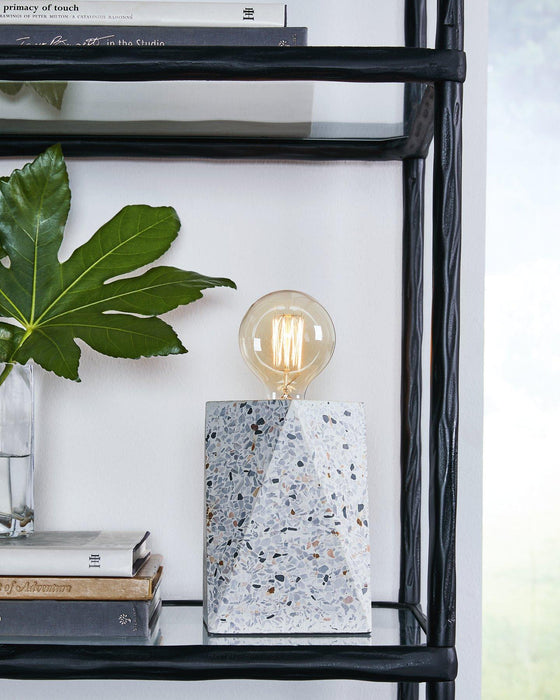 Maywick Table Lamp Set - Vida Furniture (Laredo,TX)