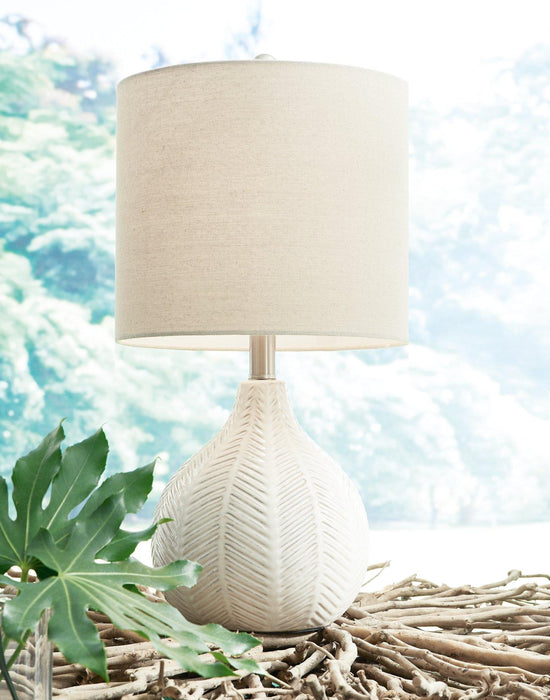 Rainermen Lamp Set - Vida Furniture (Laredo,TX)