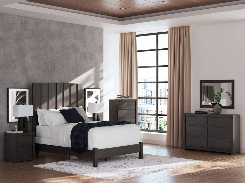Fraluna Dresser and Mirror - Vida Furniture (Laredo,TX)