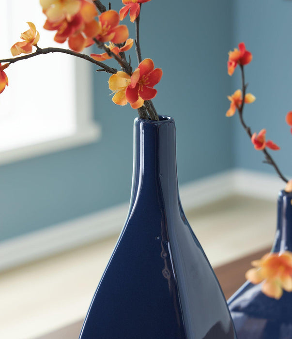 Abtinson Vase - Vida Furniture (Laredo,TX)
