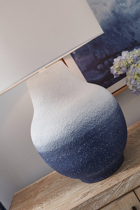 Dashland Table Lamp - Vida Furniture (Laredo,TX)