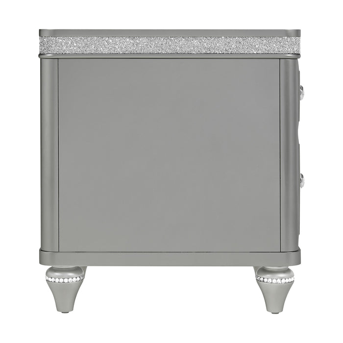 Avril Chairside Table with Power/USB in Silver