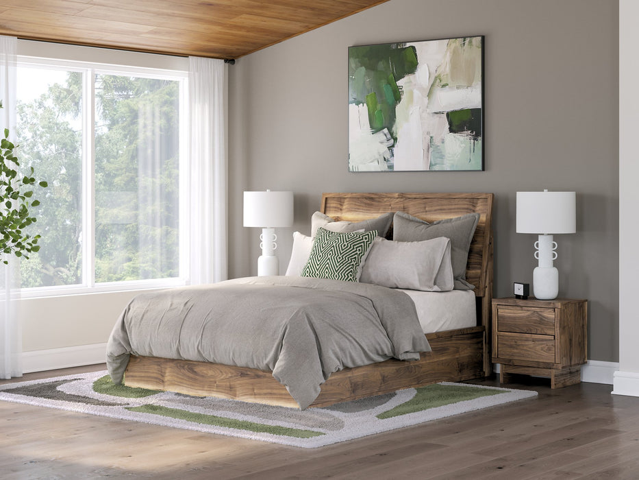 Chirason Bed - Vida Furniture (Laredo,TX)