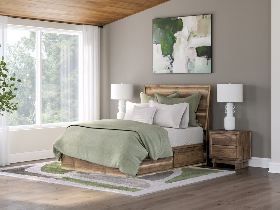 Chirason Bed - Vida Furniture (Laredo,TX)