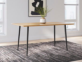 Gretlynn Dining Table - Vida Furniture (Laredo,TX)