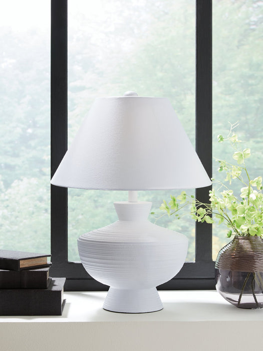Harelwood Table Lamp - Vida Furniture (Laredo,TX)