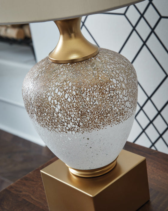 Tavisburg Table Lamp - Vida Furniture (Laredo,TX)