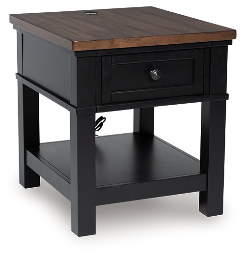 Wildenauer End Table - Vida Furniture (Laredo,TX)