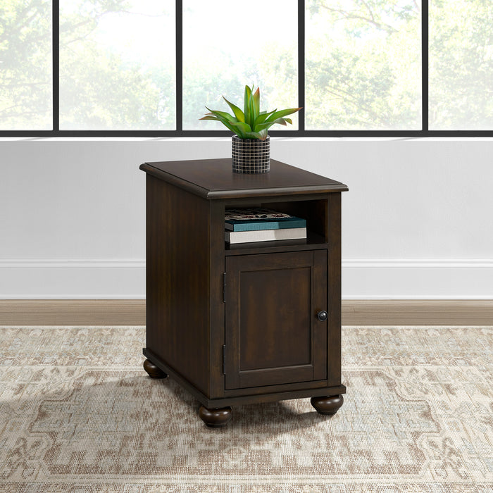 Wagner Chairside Table with USB in Cherry - Vida Furniture (Laredo,TX)
