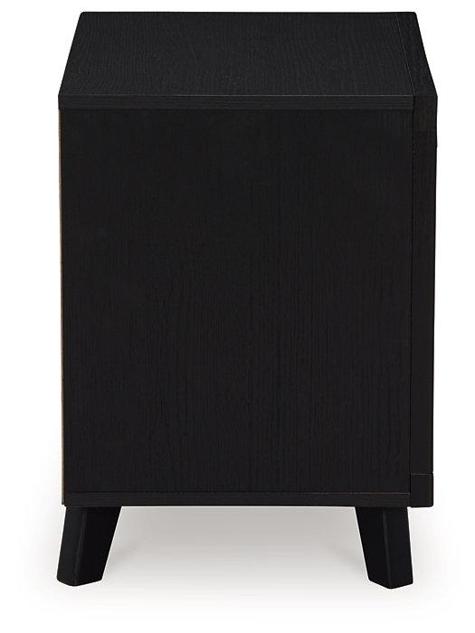 Danziar Bedroom Set - Vida Furniture (Laredo,TX)