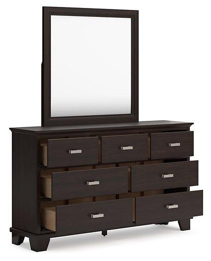 Covetown Bedroom Package - Vida Furniture (Laredo,TX)