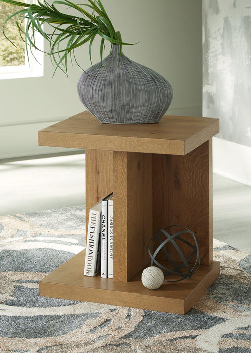 Brinstead Chairside End Table - Vida Furniture (Laredo,TX)