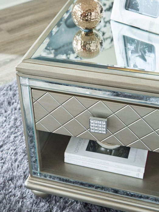Chevanna End Table - Vida Furniture (Laredo,TX)