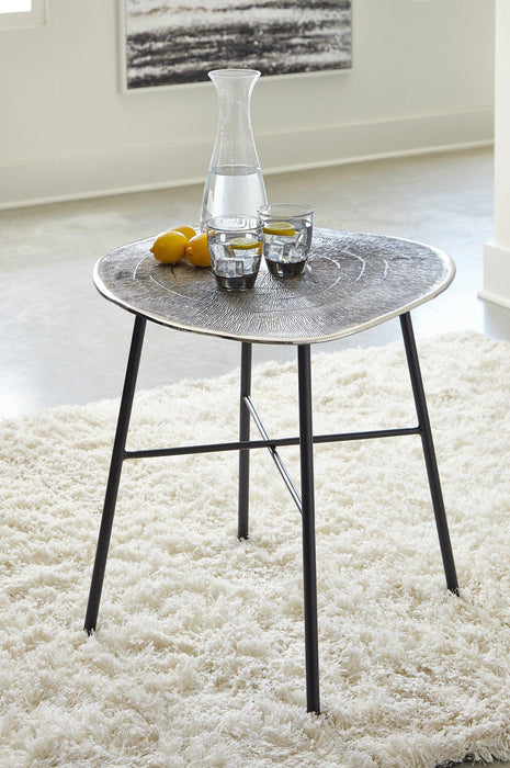 Laverford End Table - Vida Furniture (Laredo,TX)
