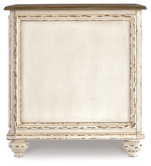 Realyn Chairside End Table - Vida Furniture (Laredo,TX)
