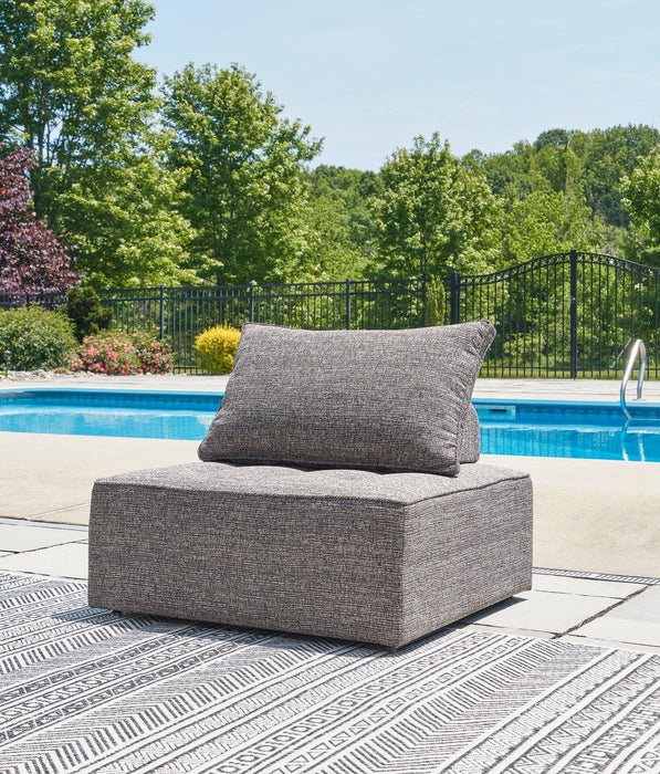 Bree Zee Outdoor Lounge Chair with Cushion - Vida Furniture (Laredo,TX)