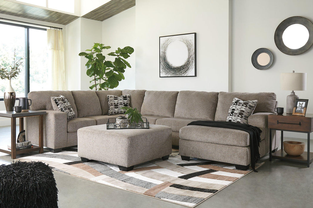 Ballinasloe 3-Piece Sectional with Chaise - Vida Furniture (Laredo,TX)