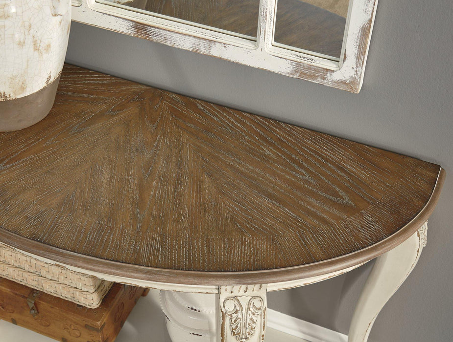 Realyn Sofa Table - Vida Furniture (Laredo,TX)