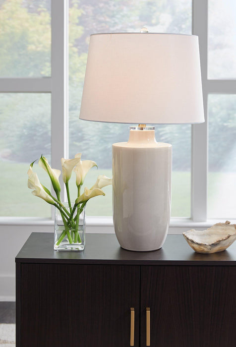 Cylener Lamp Set - Vida Furniture (Laredo,TX)
