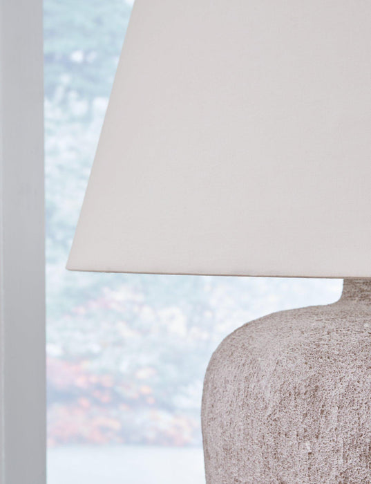 Danry Lamp Set - Vida Furniture (Laredo,TX)