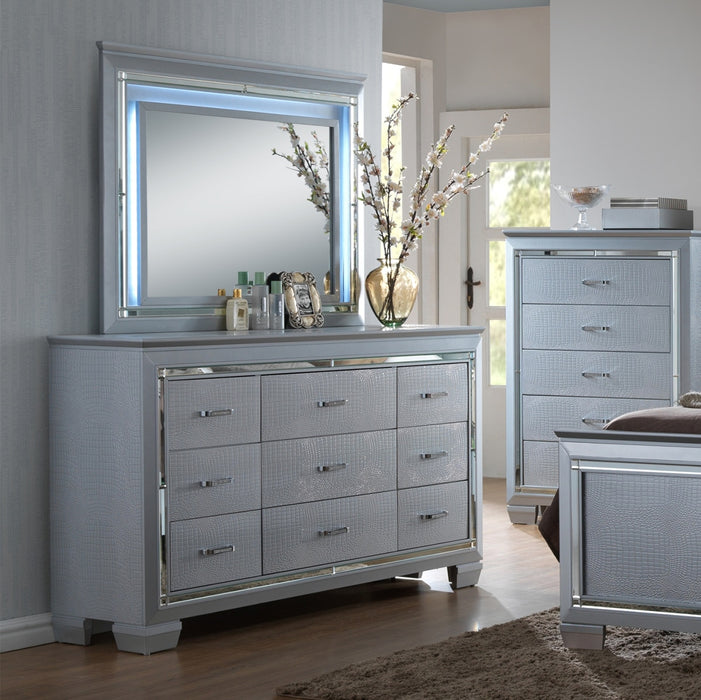 Crown Mark Furniture Lillian Mirror in Silver - Vida Furniture (Laredo,TX)