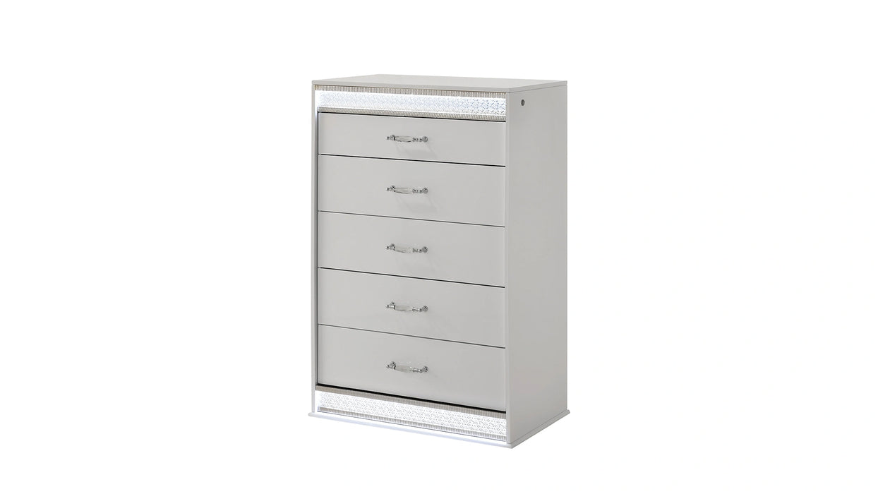 Glam Chest
